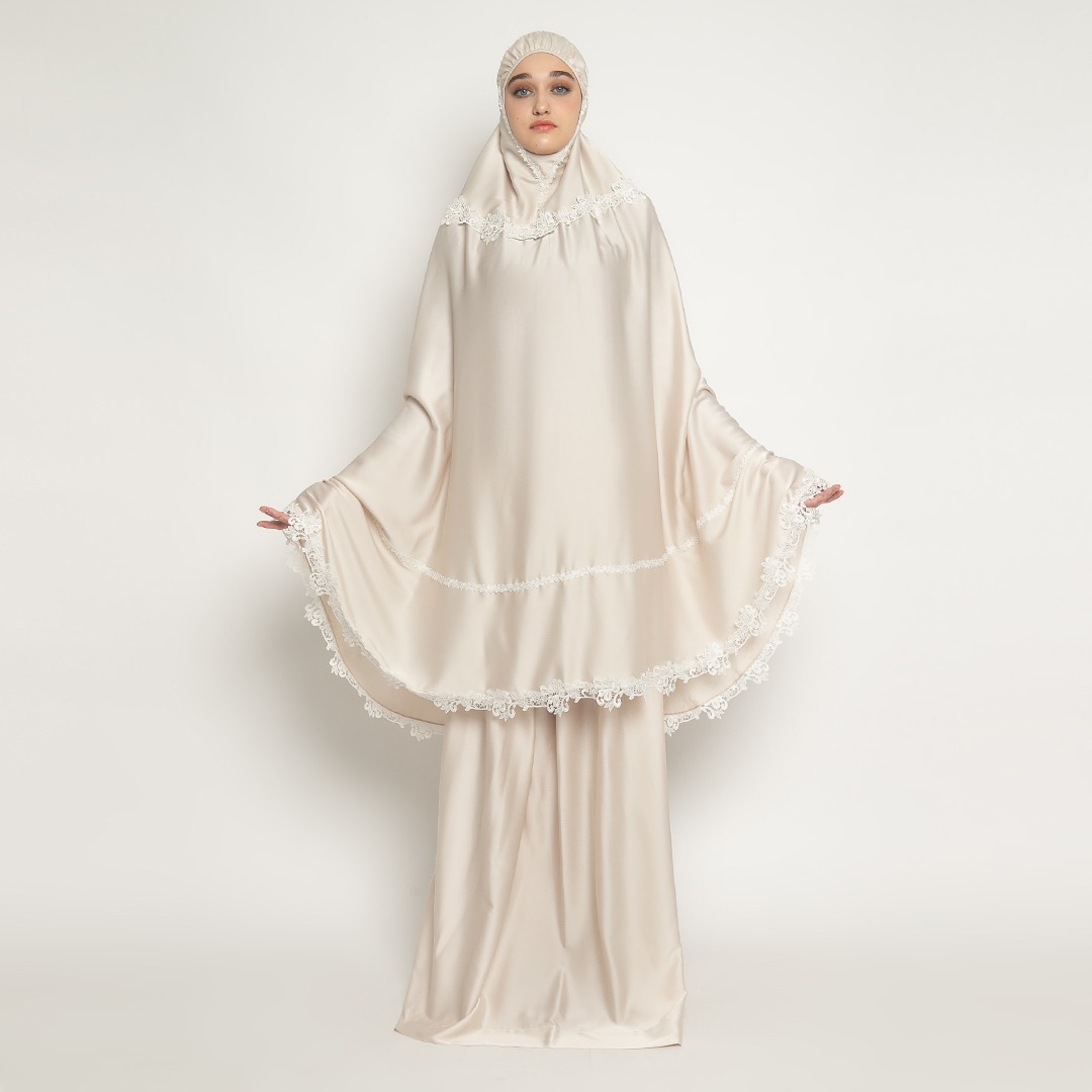 Mukena AIKILA : NIRA in Latte