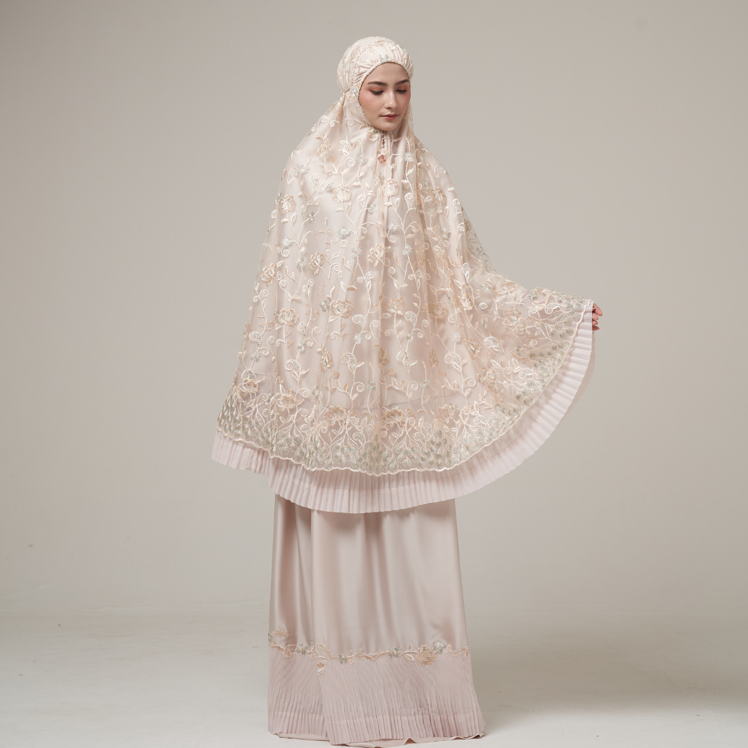Mukena AIKILA : AZALEA in Latte