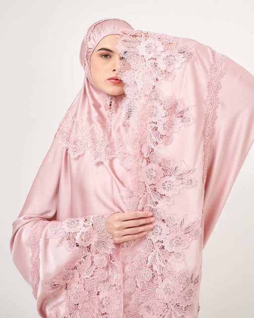 Image of Mukena AIKILA : DAWIYA in Pink