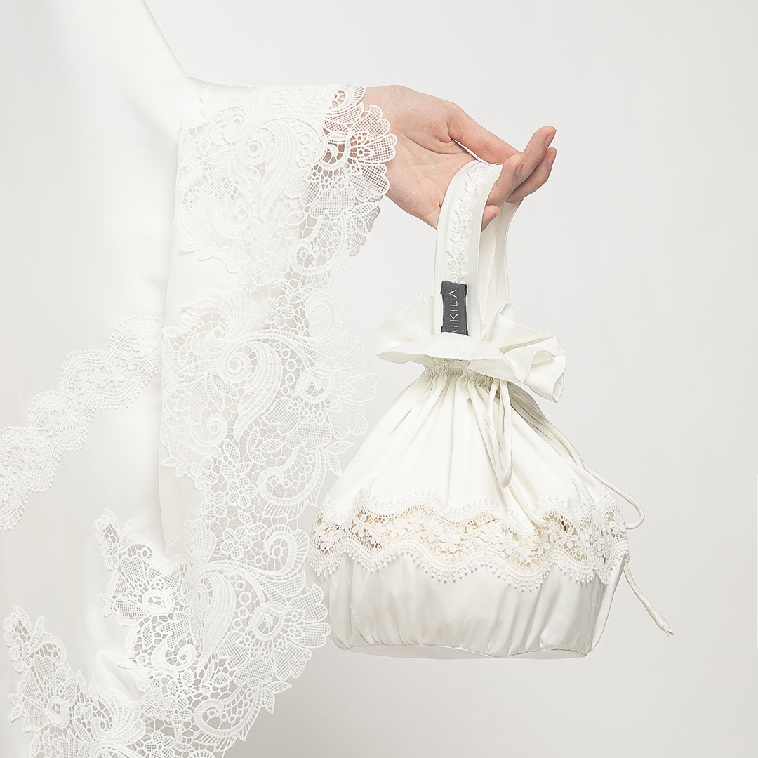 Mukena AIKILA : DAWIYA in White
