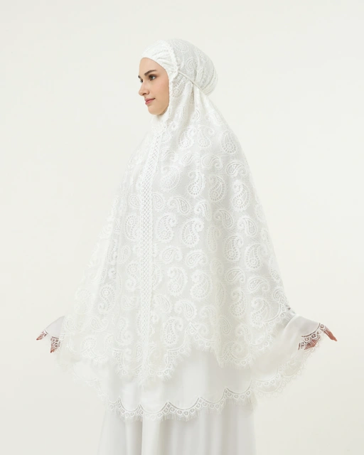 Image of Mukena AIKILA : ELARA in White