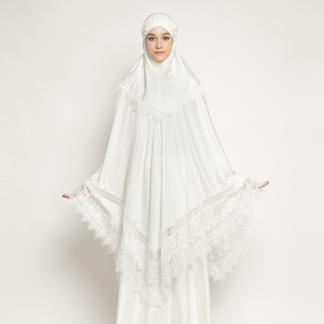 Mukena AIKILA : HASNA in White