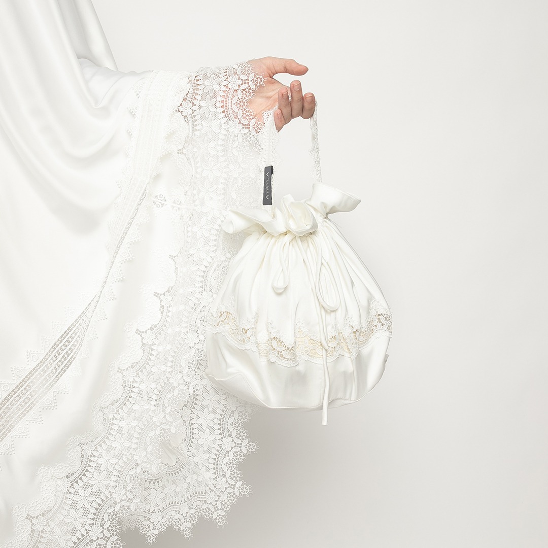 Mukena AIKILA : HASNA in White