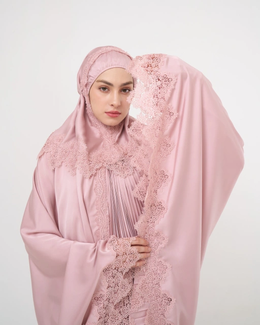 Image of Mukena AIKILA : KAMANIYA in Pink