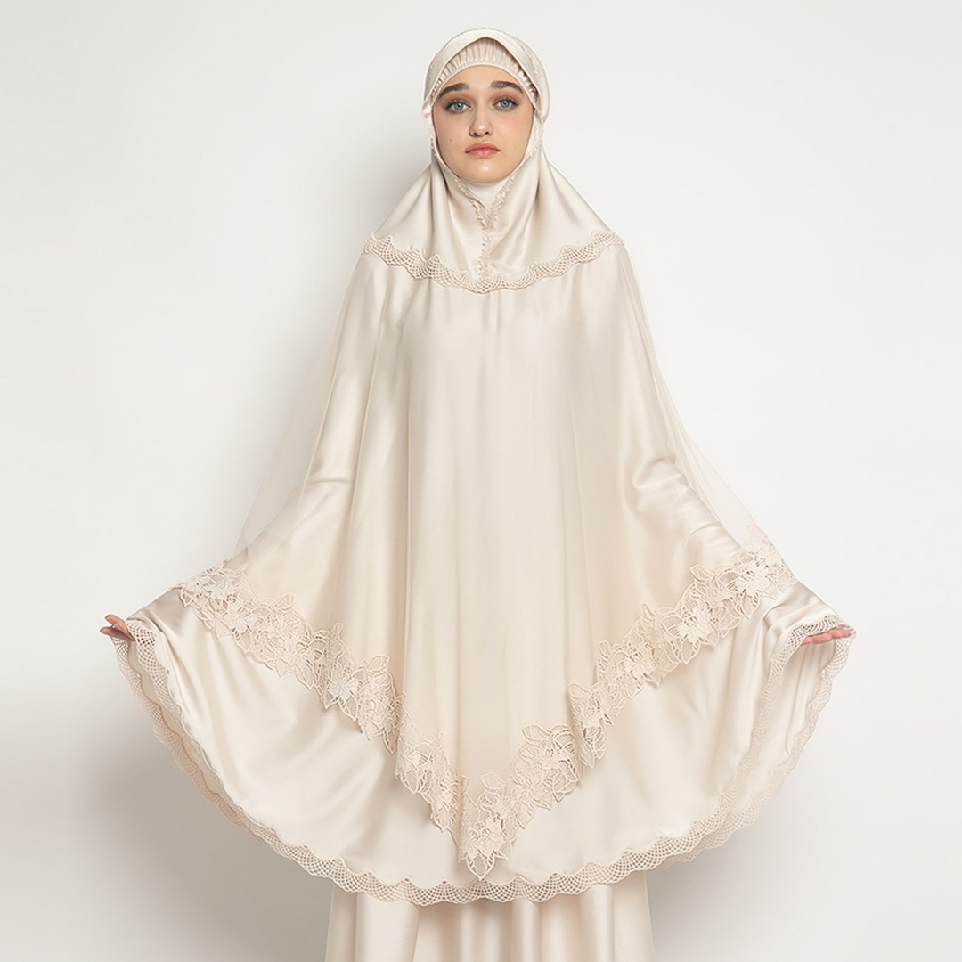 Mukena AIKILA : LEENA in Latte