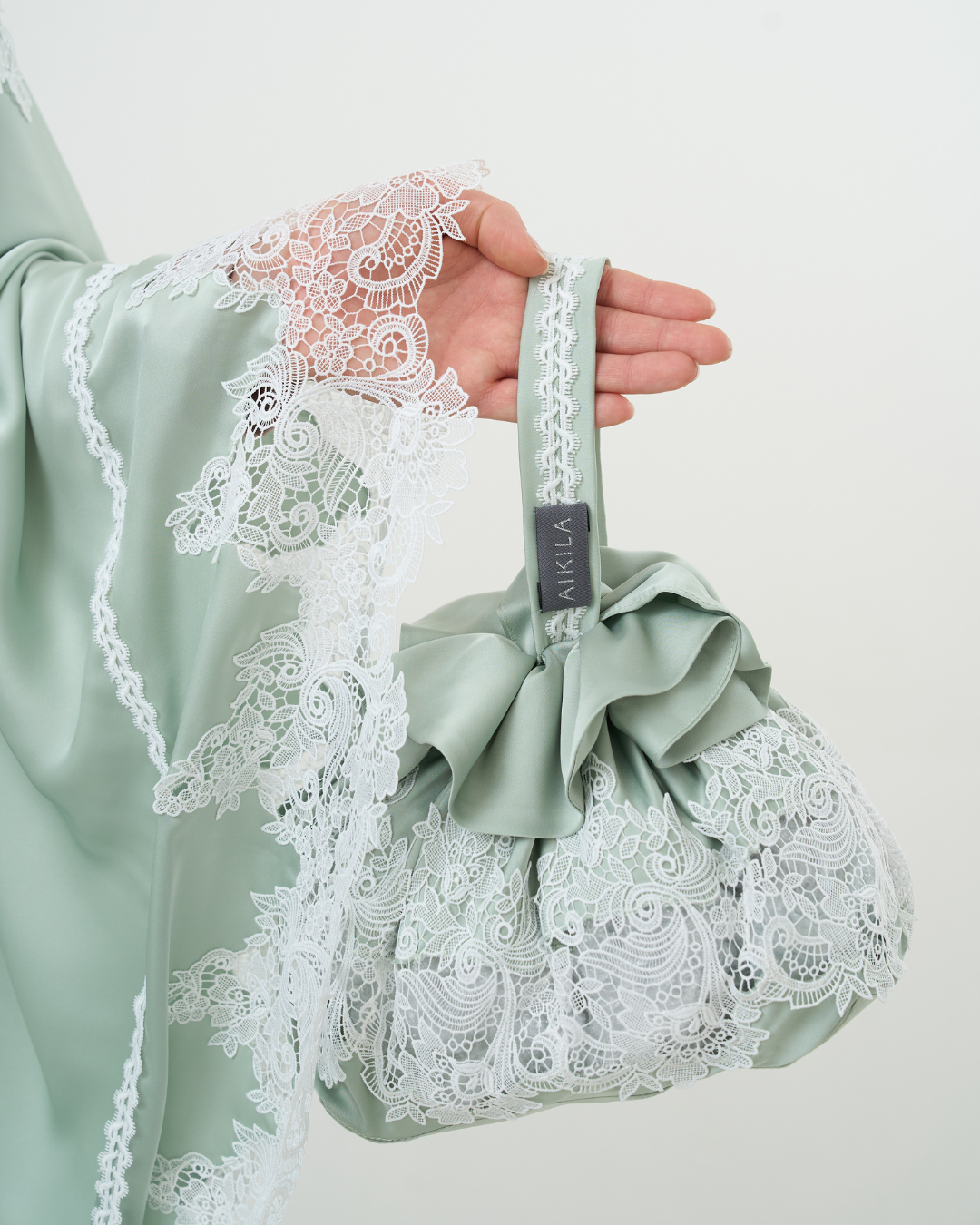 Mukena AIKILA : MARWA in Sage