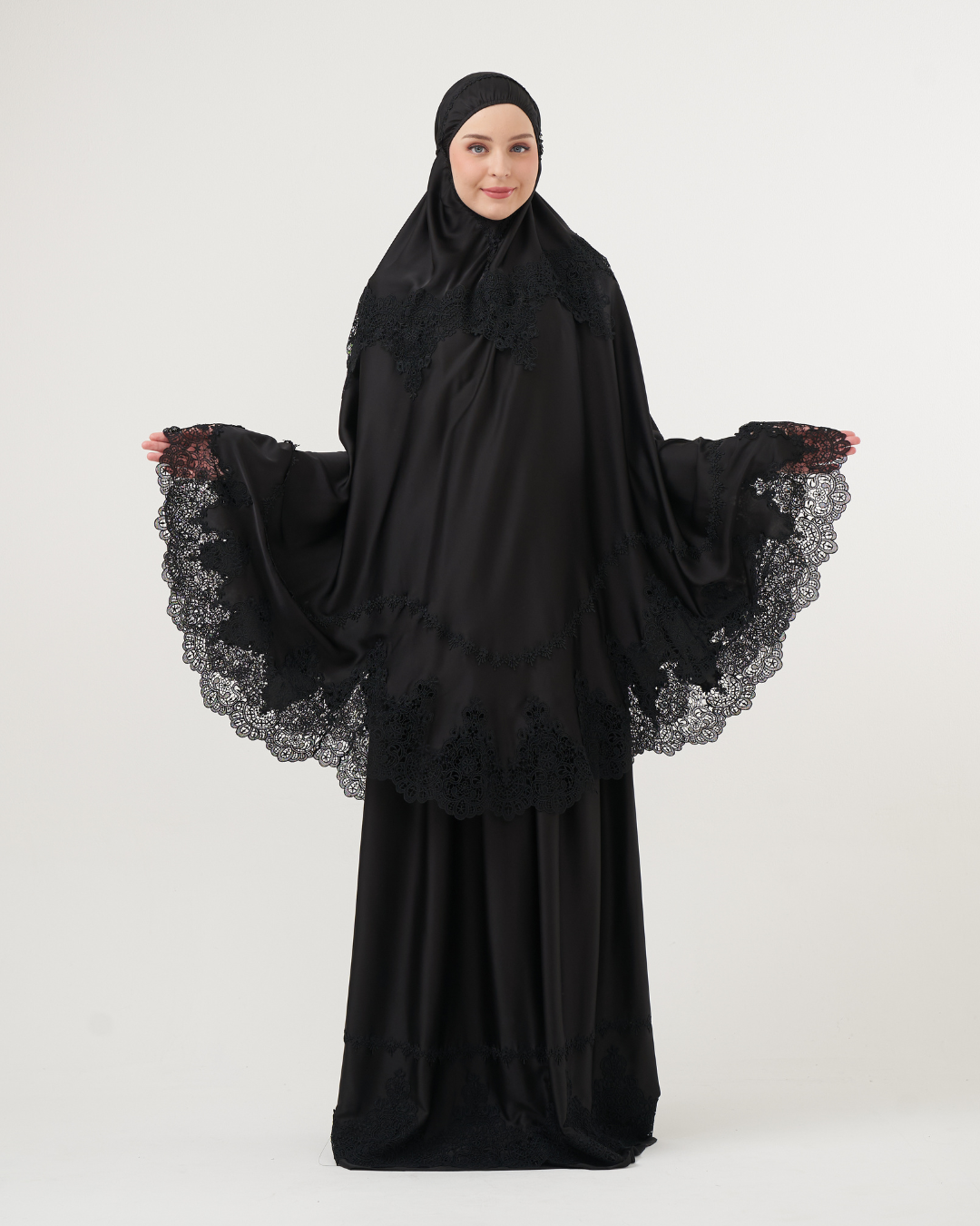 Mukena AIKILA : NAZWA in Black
