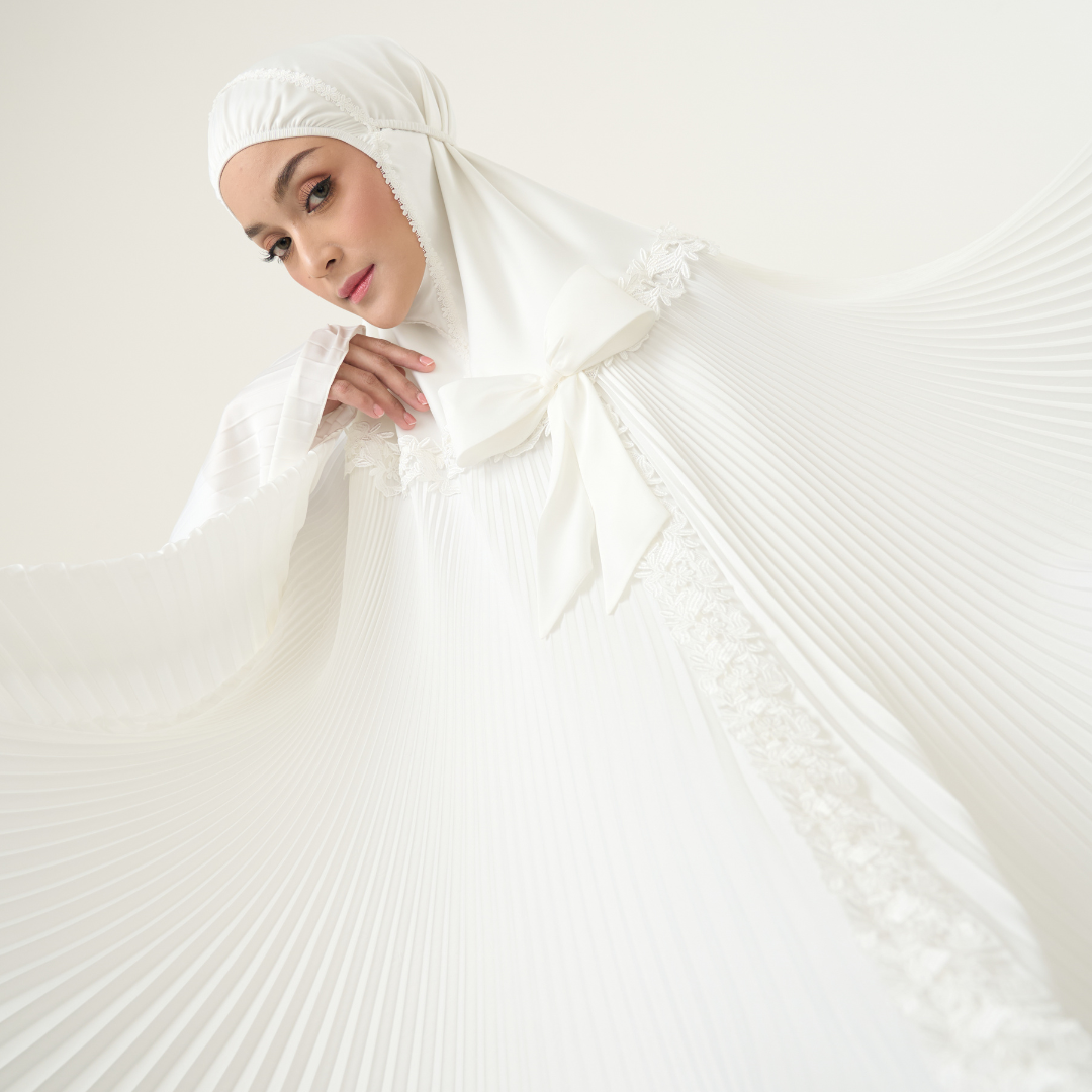 Mukena AIKILA : RAJNI in White