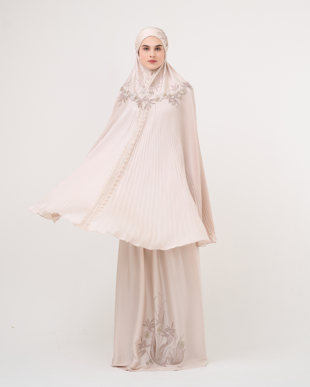 Mukena AIKILA : SEKAR in Latte