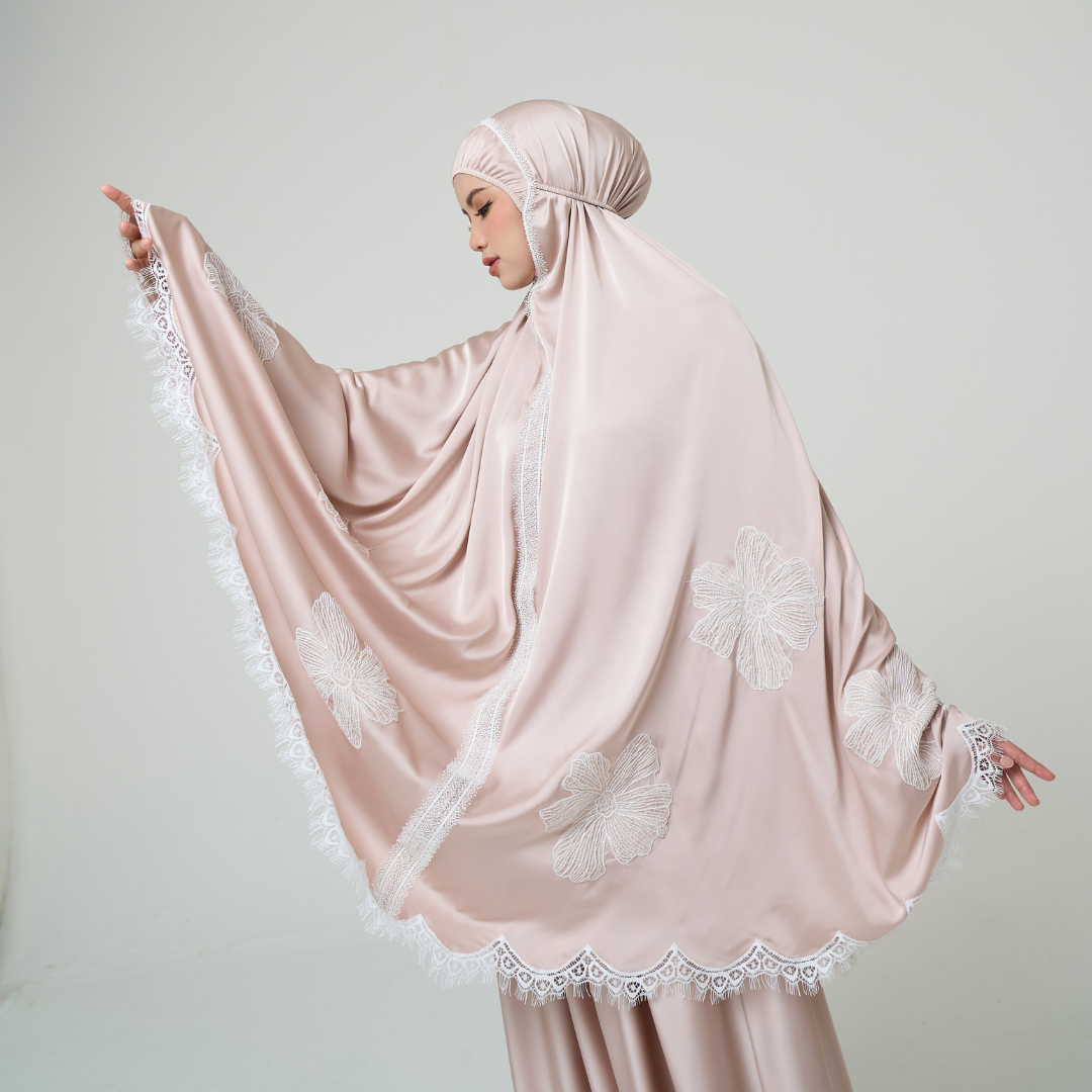 Mukena AIKILA : YAATRA in Hazelnut
