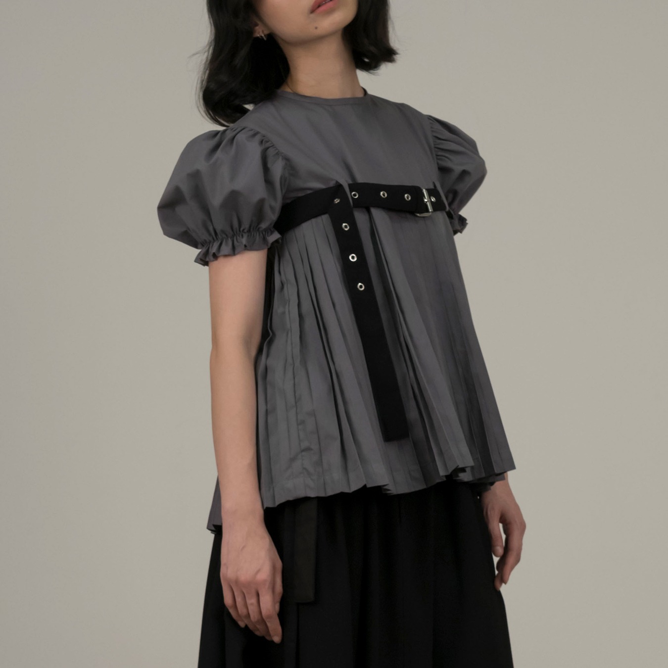 Belted Puff Pleated Top in Grey