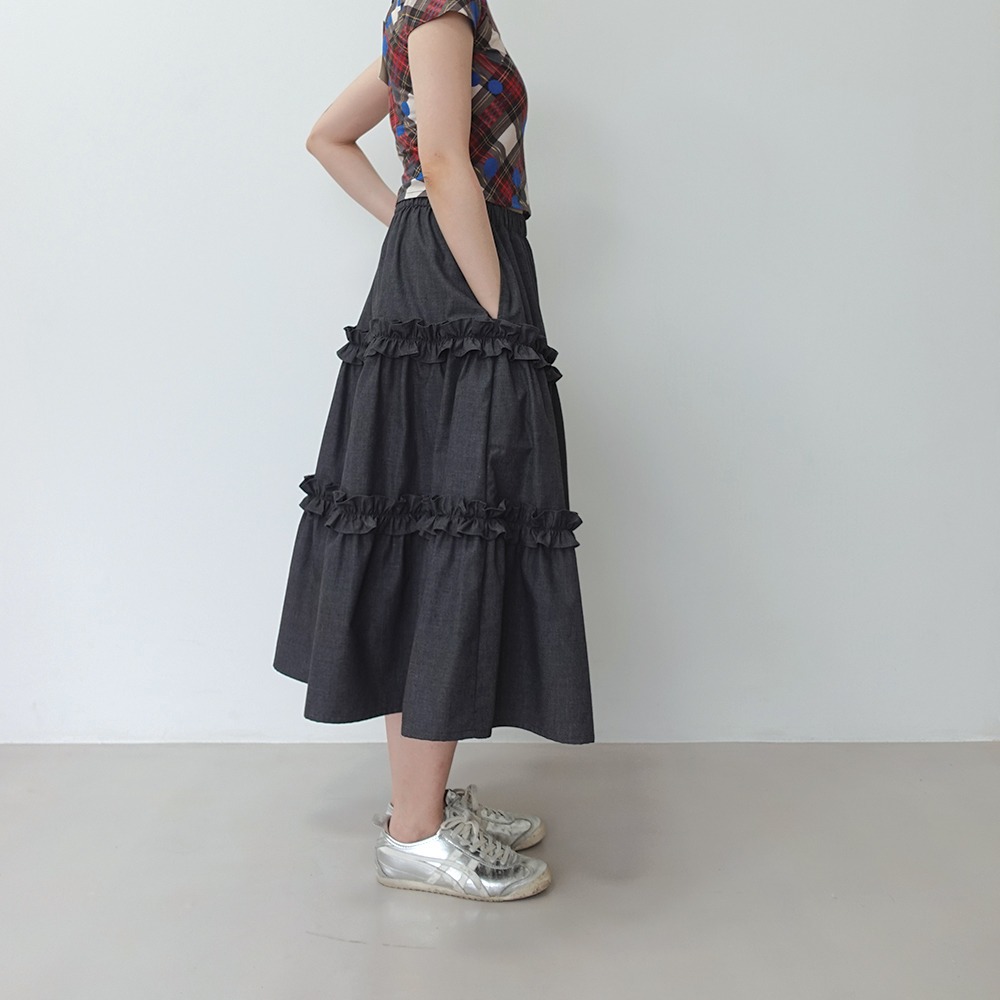Frill Tiered Skirt in Grey