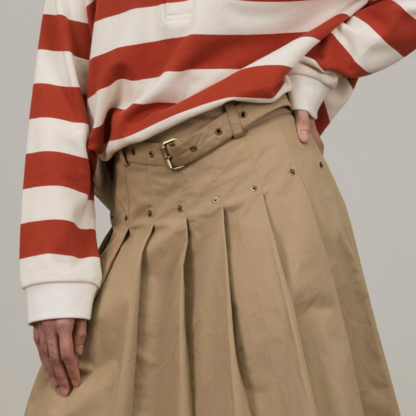 Rivet Belted Skirt in Khaki