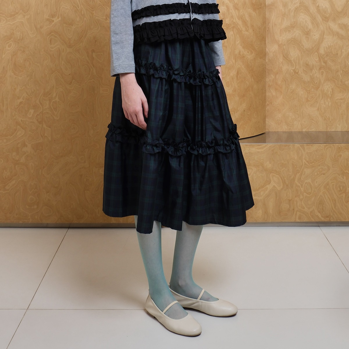 Nylon Frill Tiered Skirt in Tartan