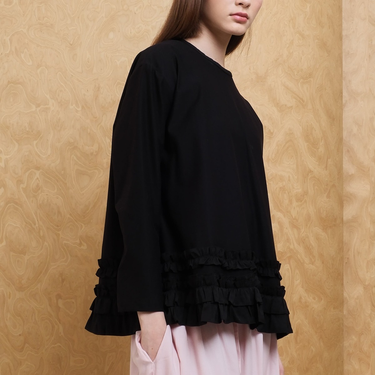 Frill Oversize Swing Top in Black
