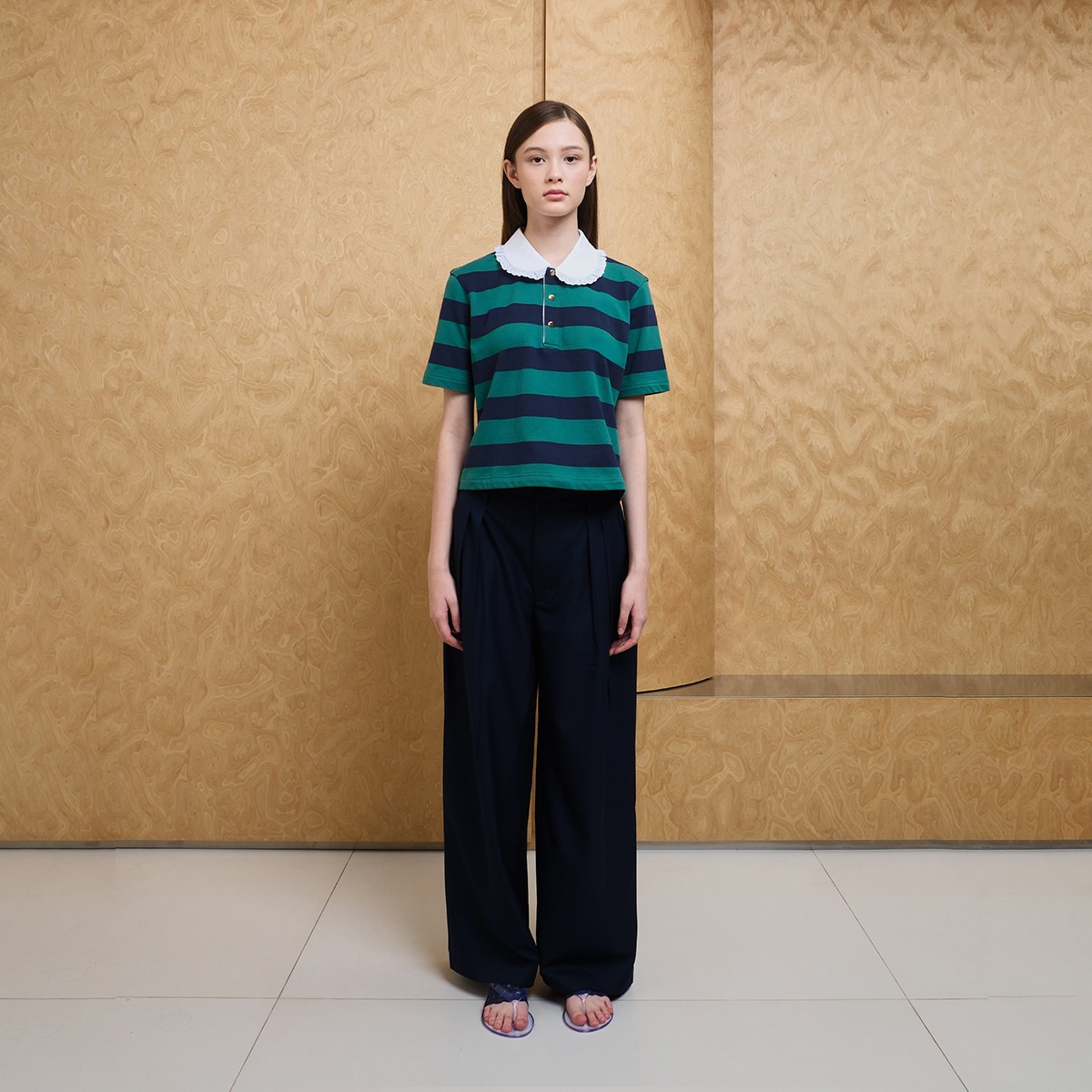 Fluid Pleated Pants in Navy