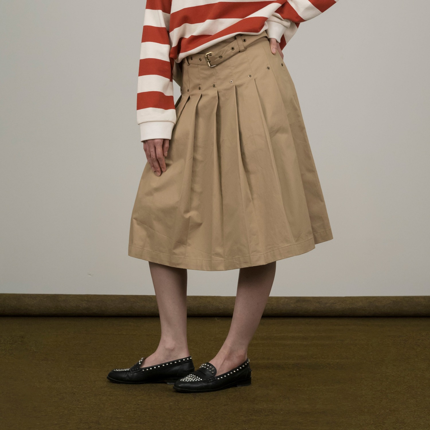 Rivet Belted Skirt in Khaki