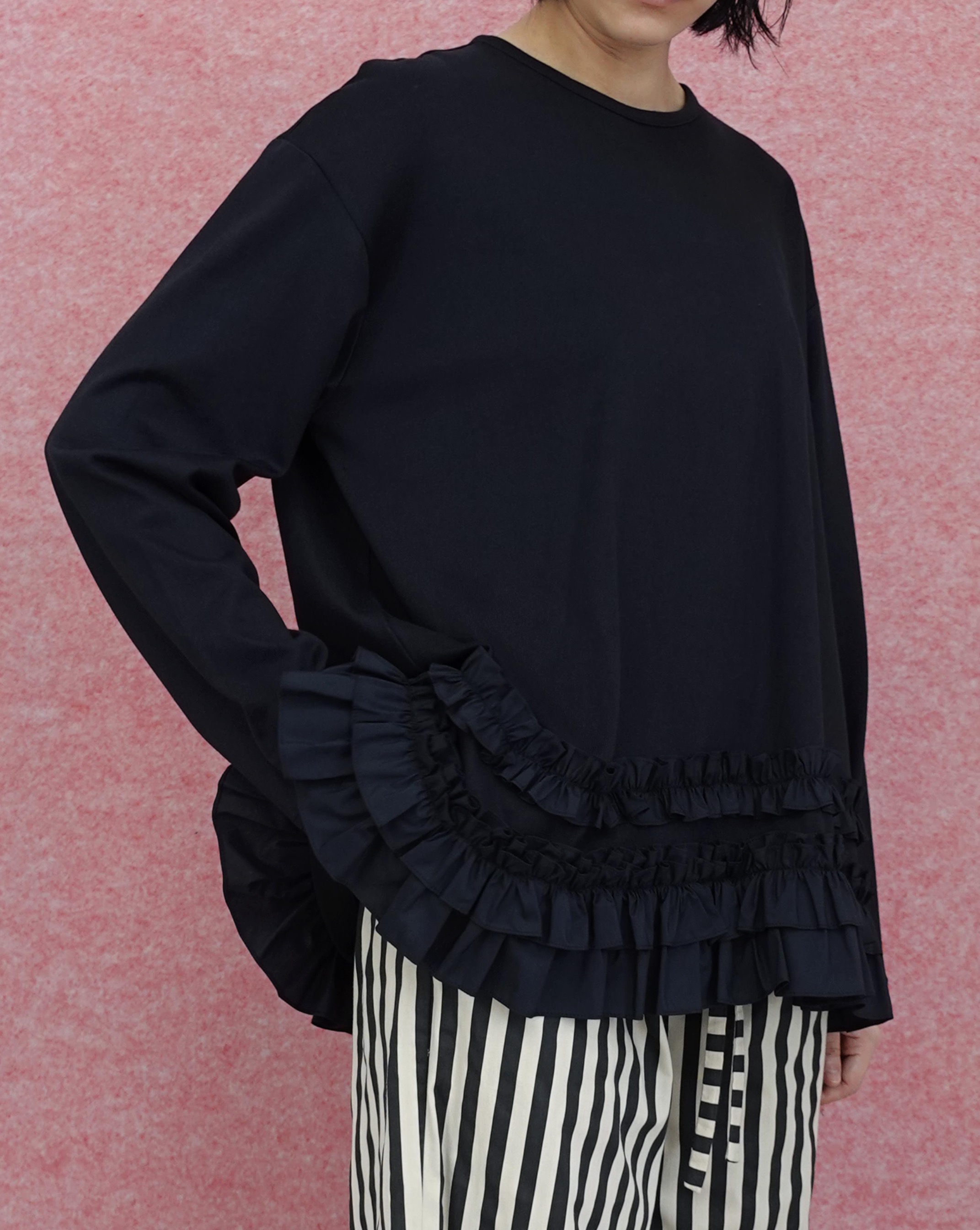 Frill Oversize Swing Top in Black