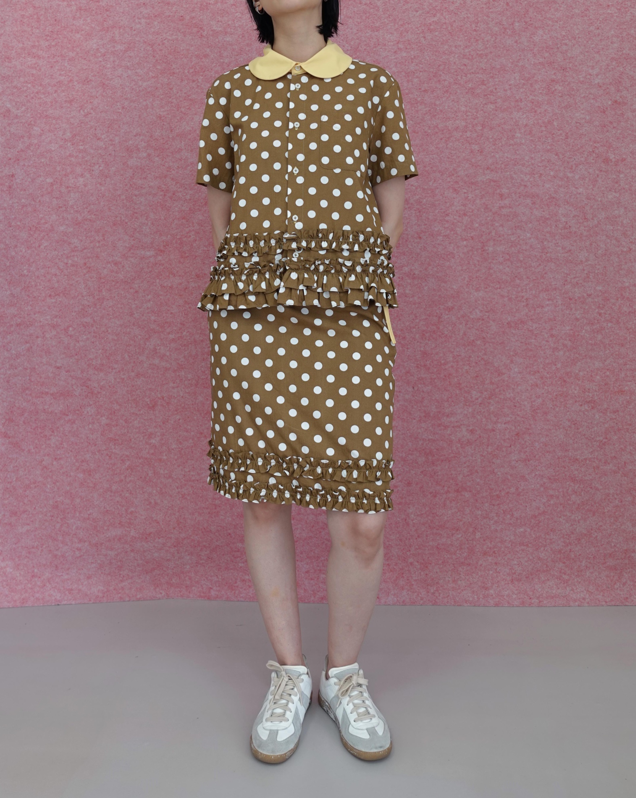Frill Polkadot SS Shirt - Brown