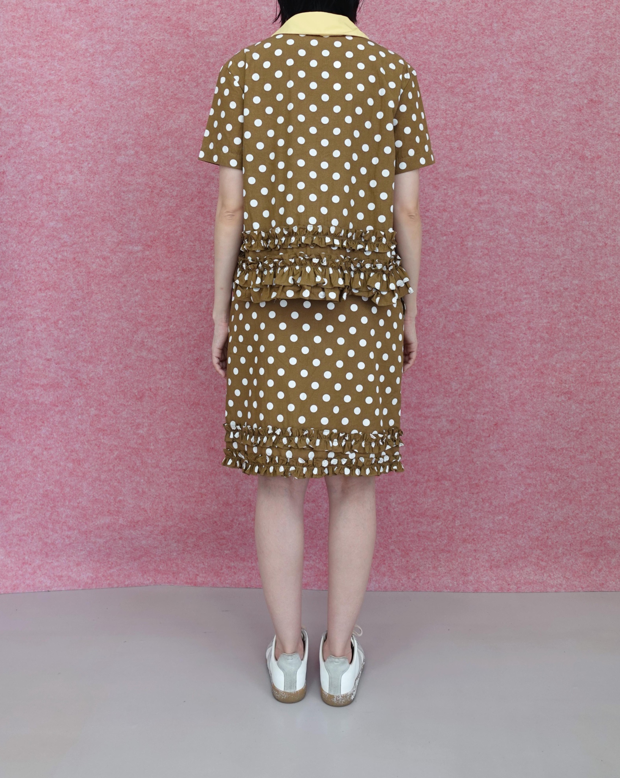 Frill Polkadot SS Shirt - Brown