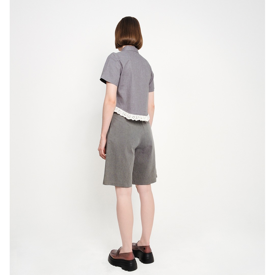 Broderie Baby Shirt in Haze Grey