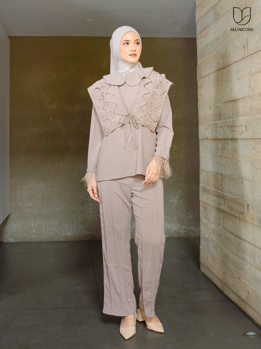 Alunicorn - Naiya Set - Oneset Wanita - Blouse Wanita - Pants Wanita