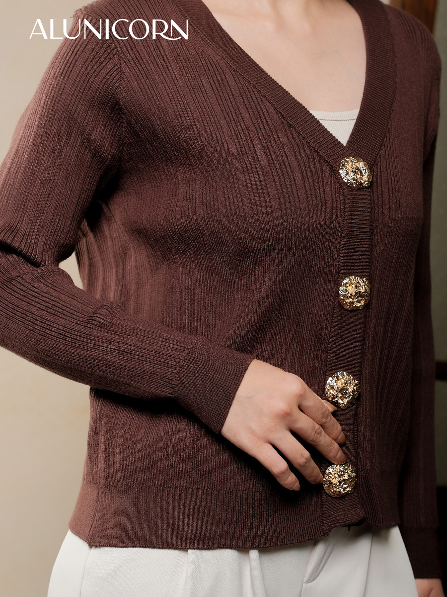Alunicorn - Kira Cardigan Knit | Cardigan Rajut Wanita Premium Kancing Gold | Atasan Knitwear Wanita Elegan
