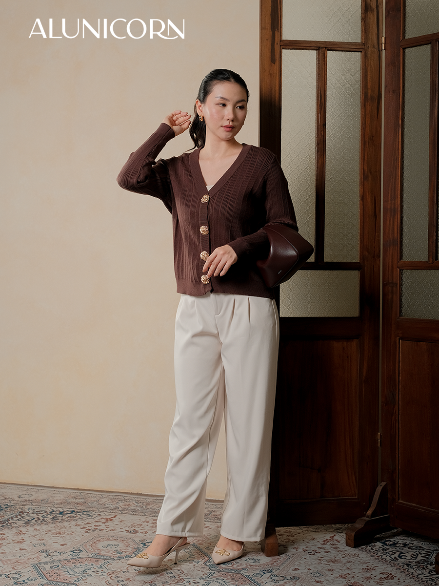 Alunicorn - Kira Cardigan Knit | Cardigan Rajut Wanita Premium Kancing Gold | Atasan Knitwear Wanita Elegan