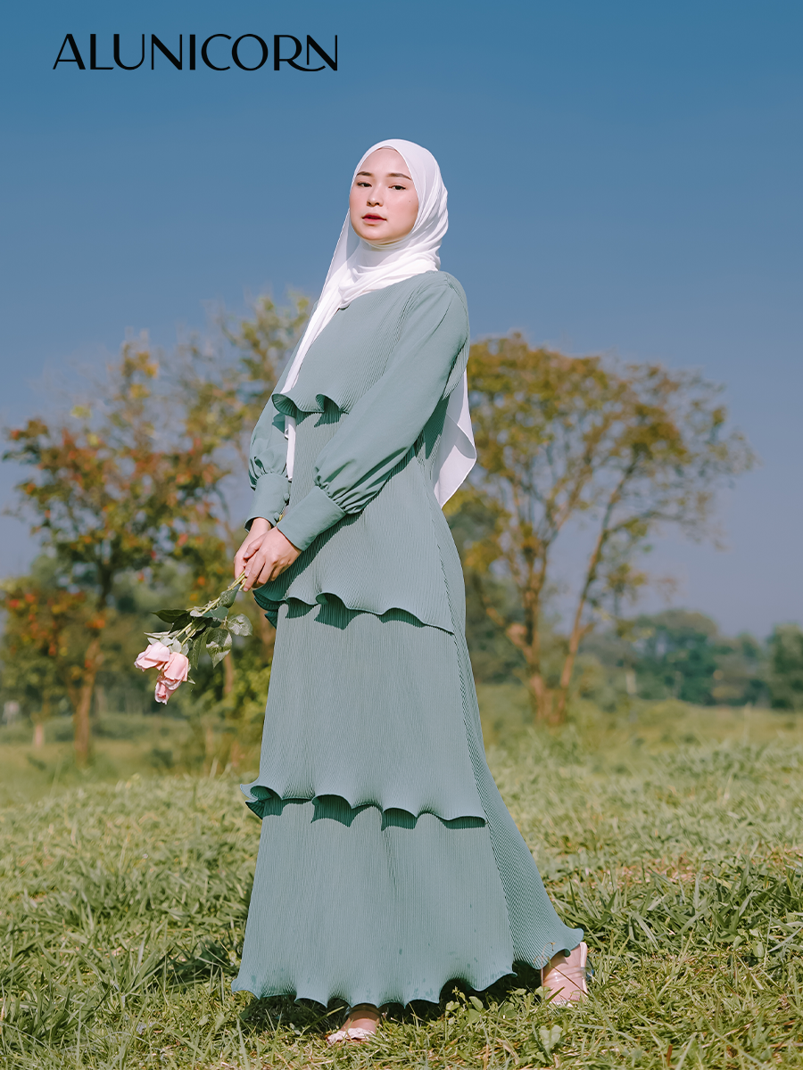 Alunicorn - Nura Dress - Dress plisket - Pleats Premium - Busui