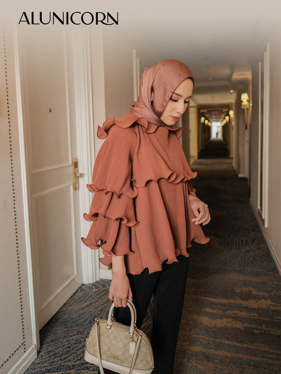 Alunicorn - Ruby Blouse - Blouse Plisket