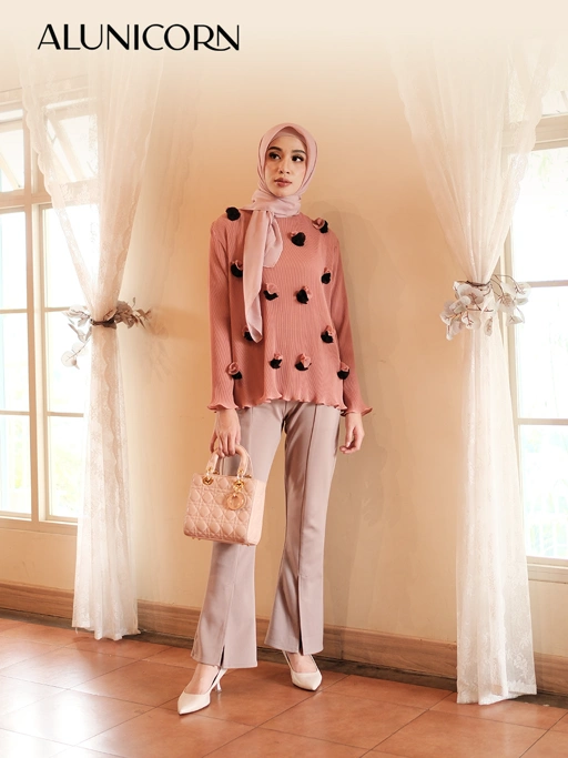 Image of Alunicorn - Delle Series - Jean Blouse - Blouse Wanita