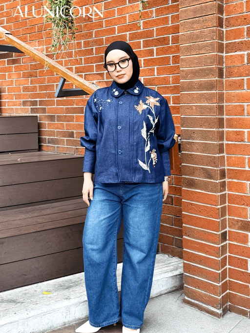 Alunicorn - Aurelle Series Denim — Atasan Denim Wanita Elegan dengan Detail Embroidery | Fashion Wanita Premium