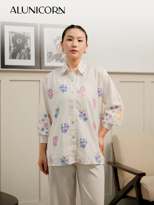 Image of Alunicorn - Series Yume - Kemeja Floral Wanita Premium | Blouse Motif Bunga Bestseller | Atasan Casual Korean Style Elegan