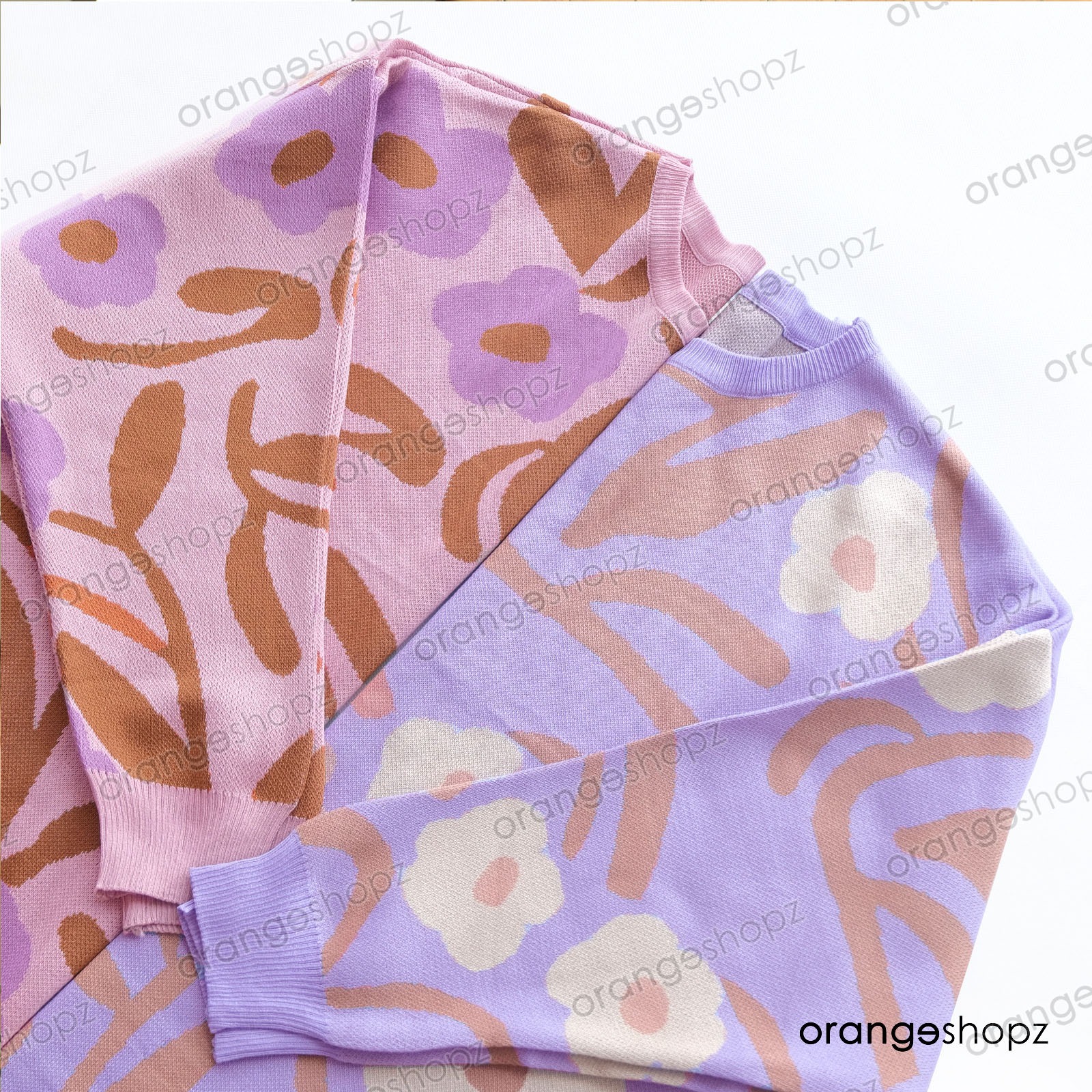 Dynamic Premium Sweater Motif
