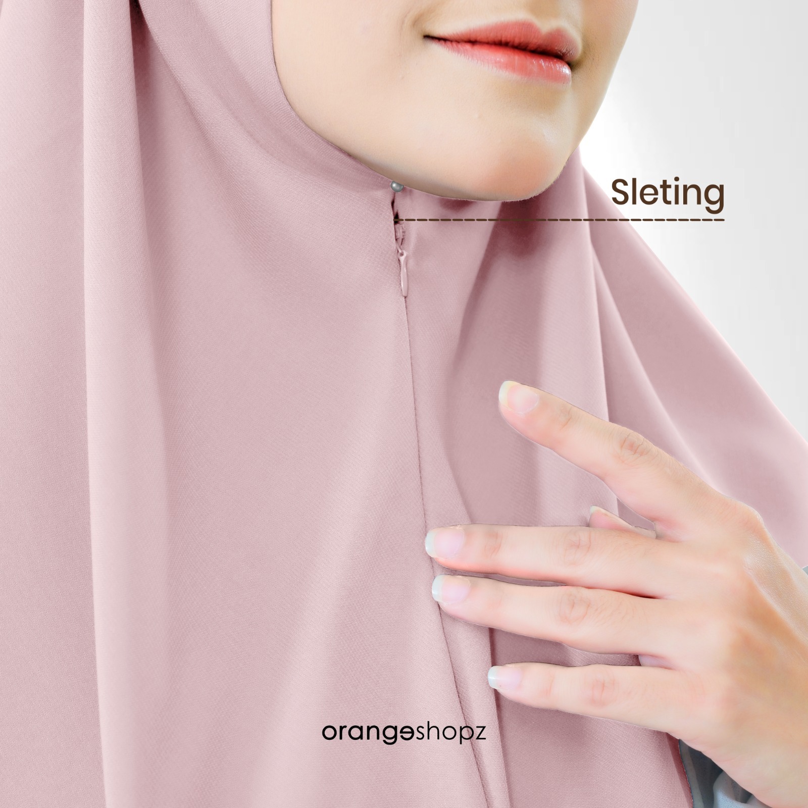 Hijab Segiempat Instan Natasha Sleting Jumbo Syari 