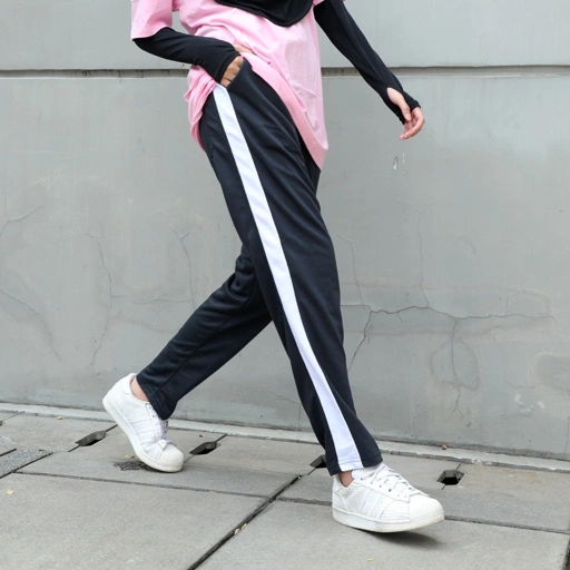 Image of Asteca Stripe Training