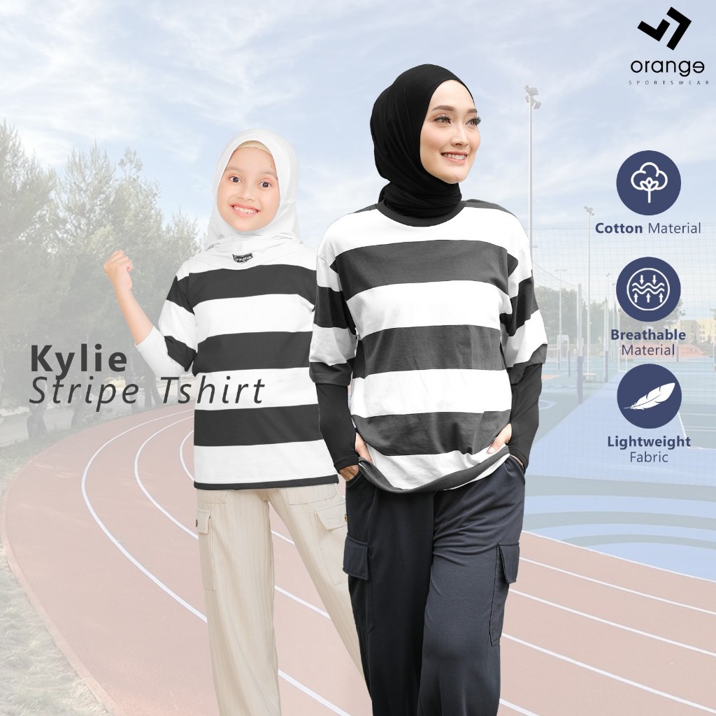 Atasan Olahraga Stripe Garis Lengan Pendek Wanita Kylie Stripe Tshirt