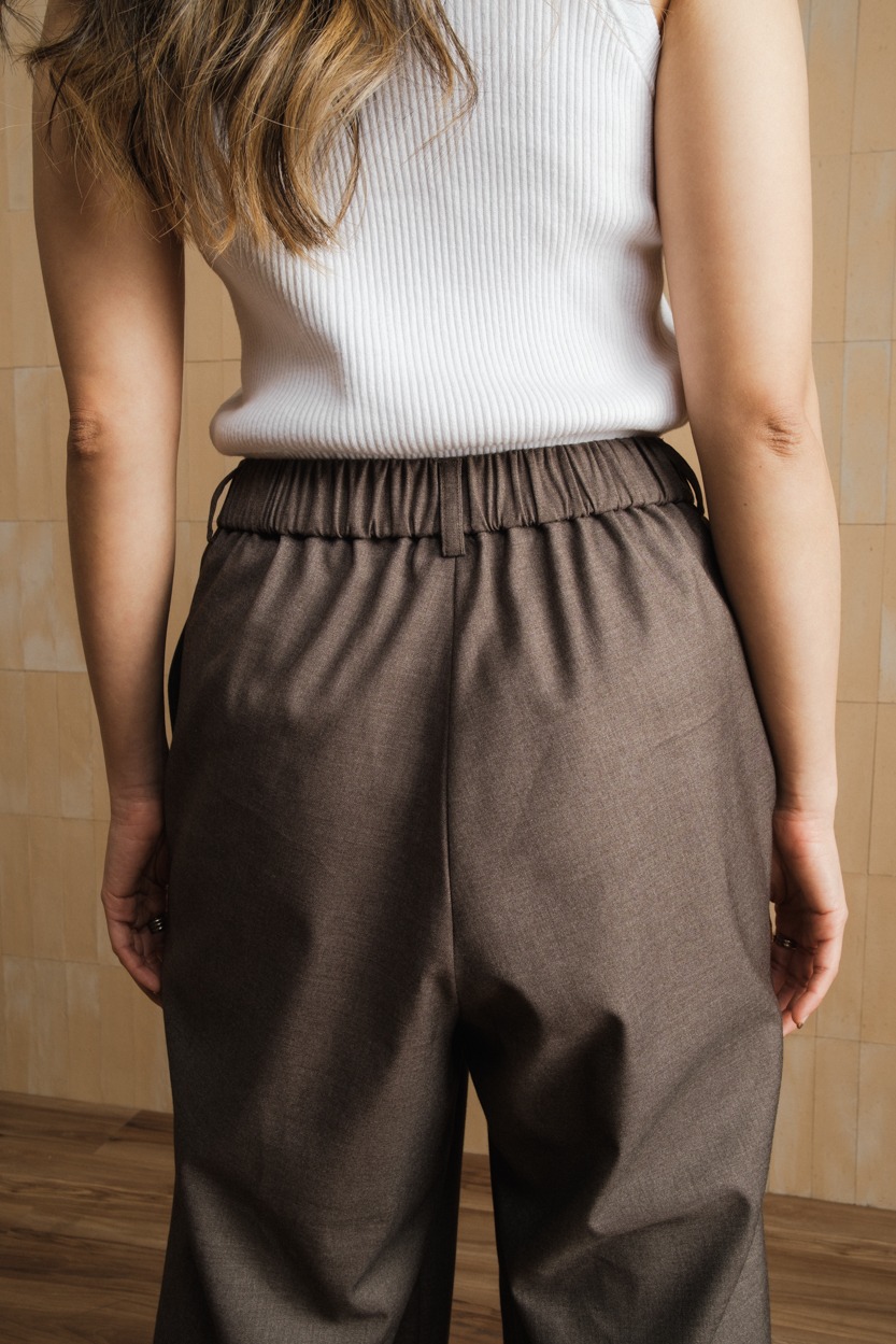 Agathe in Taupe (PRE ORDER SEND BY 13 MARCH)