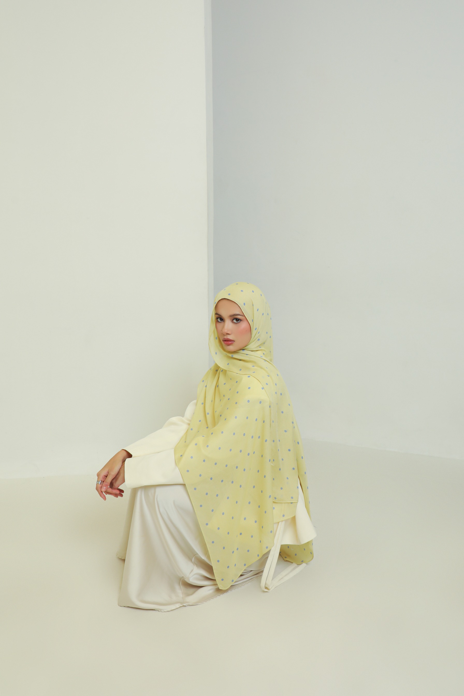 Polkadot Scarf Butter Pop | Pashmina Printed Modals