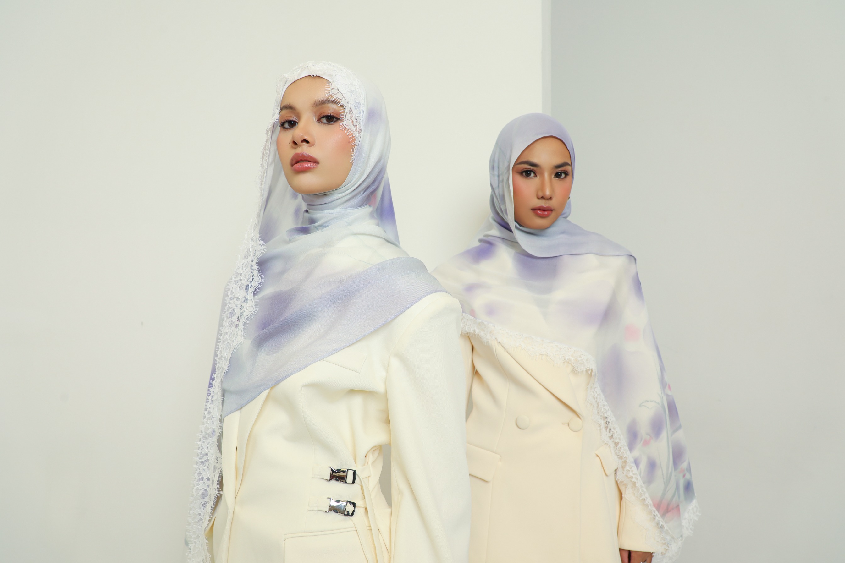 Floral Lace Scarf Lilac Blossom | Pashmina Printed Modals