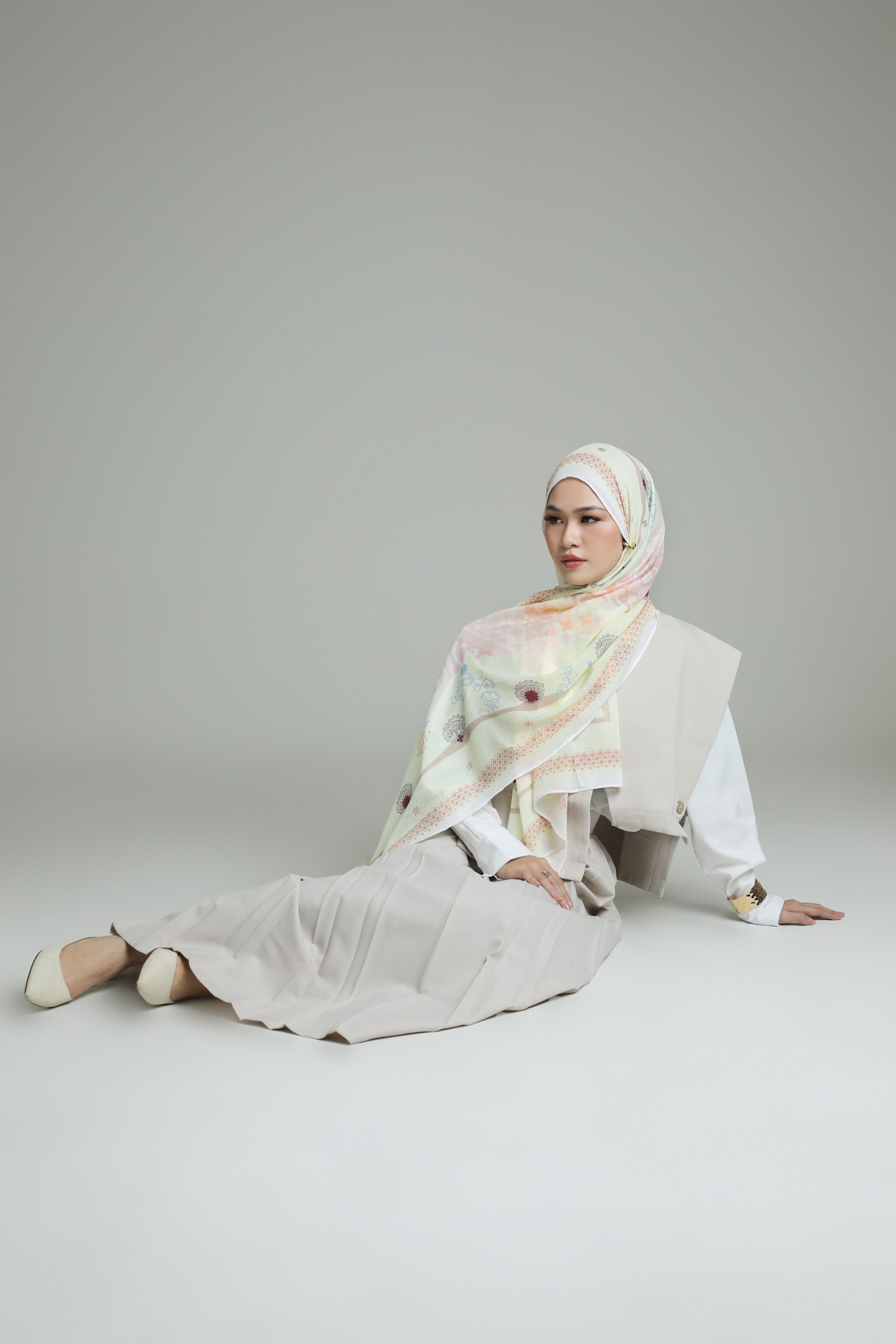 Batik Scarf Kenanga Beige | Pashmina Printed Modals
