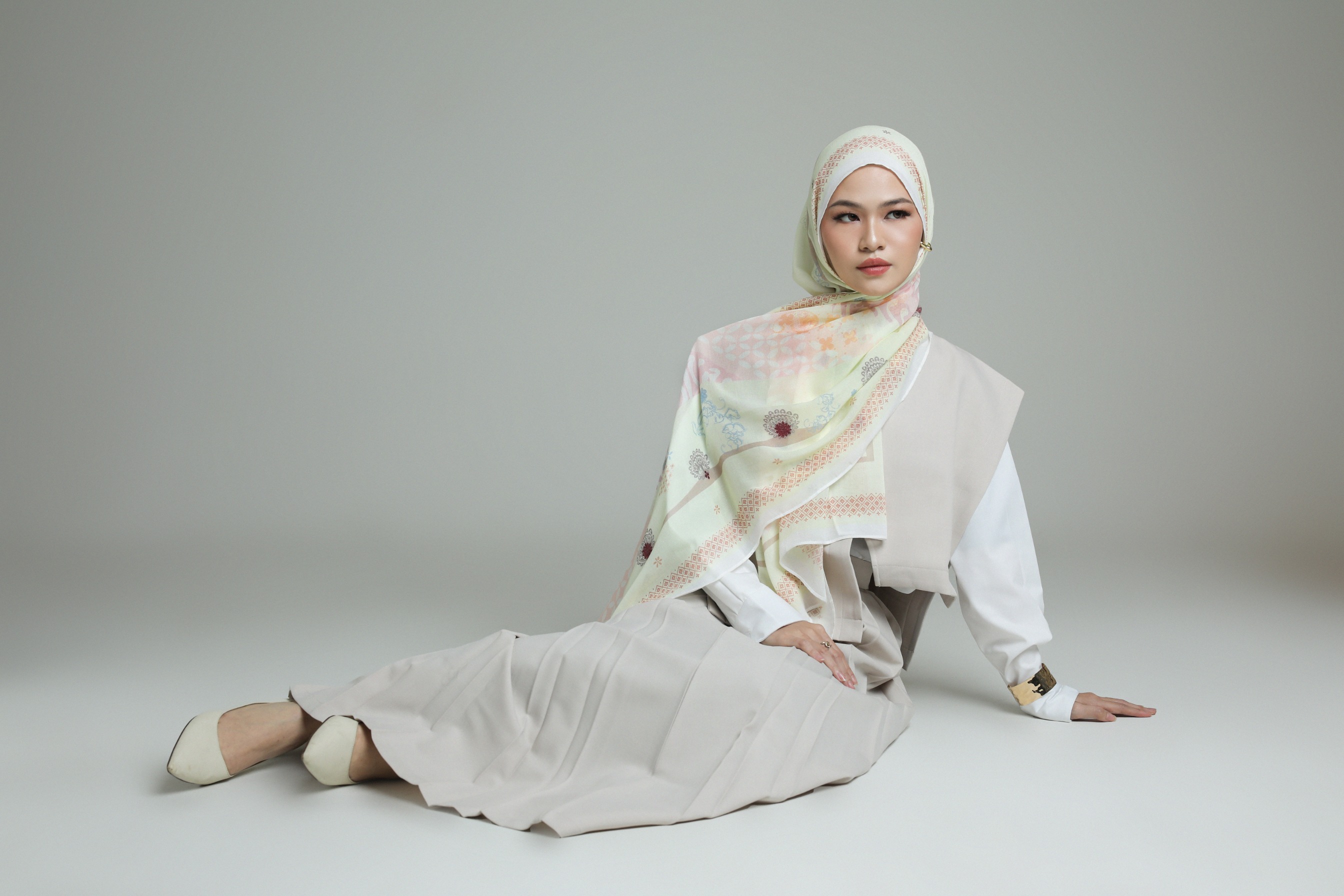 Batik Scarf Kenanga Beige | Pashmina Printed Modals