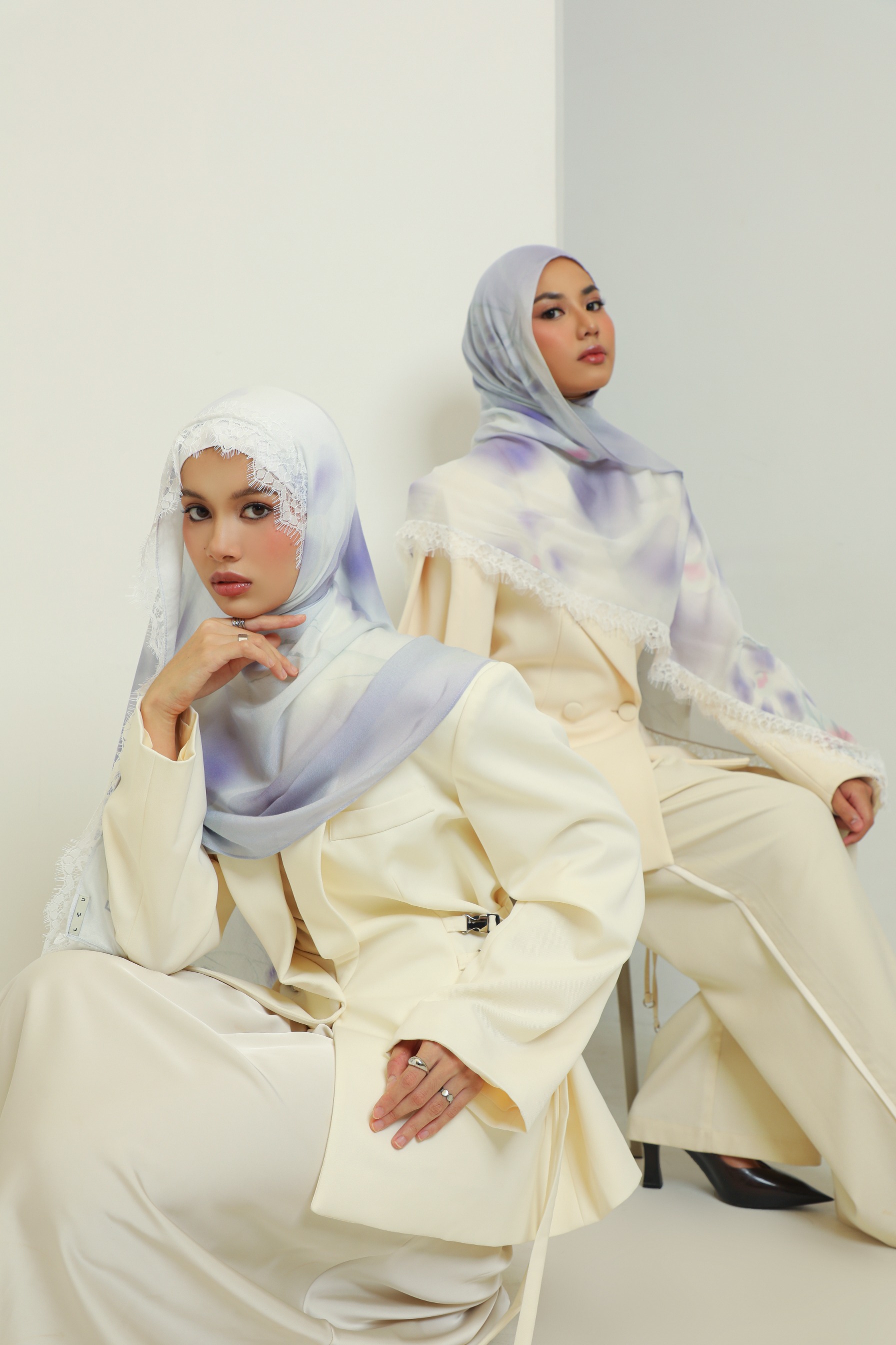Floral Lace Scarf Lilac Blossom | Pashmina Printed Modals