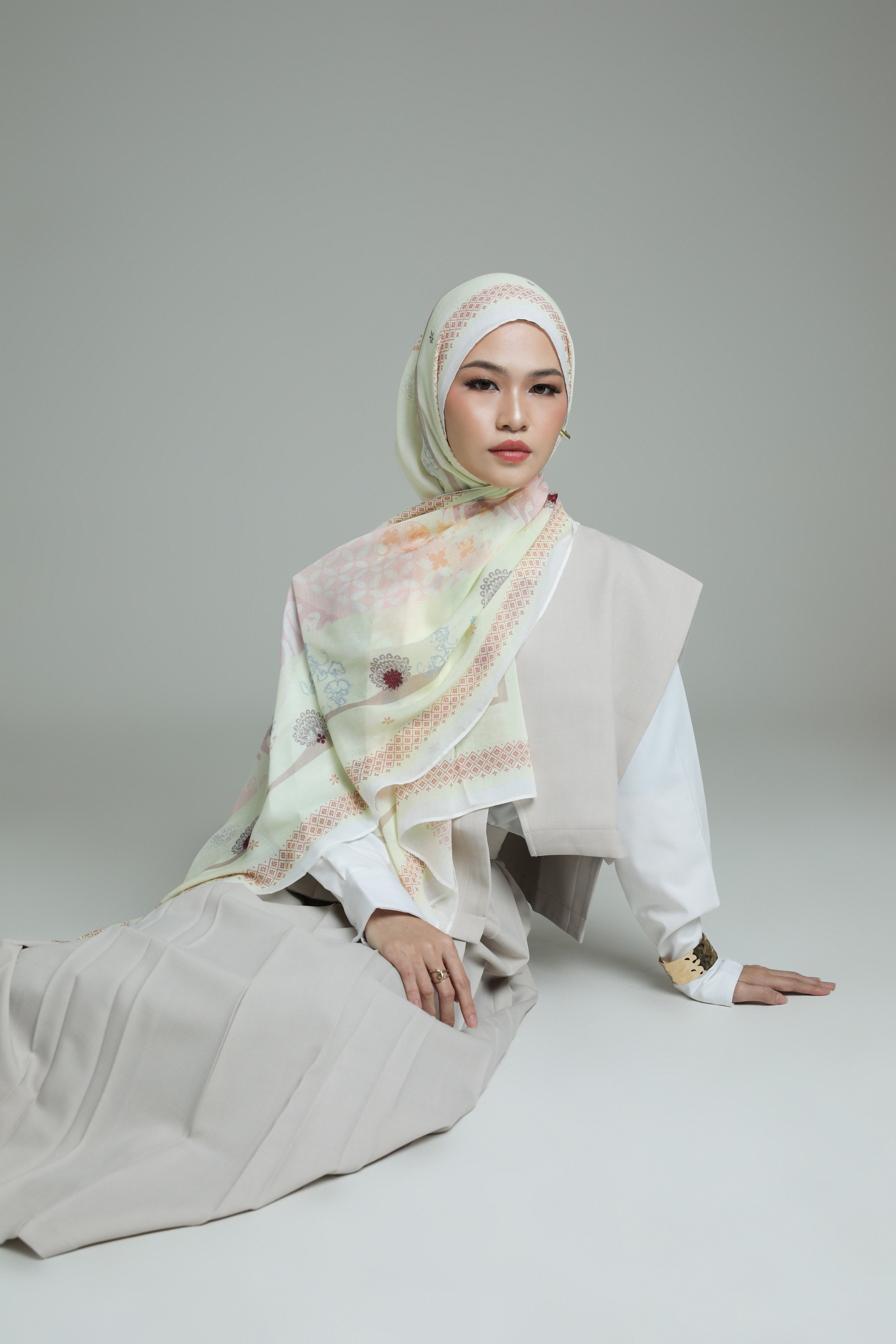 Batik Scarf Kenanga Beige | Pashmina Printed Modals