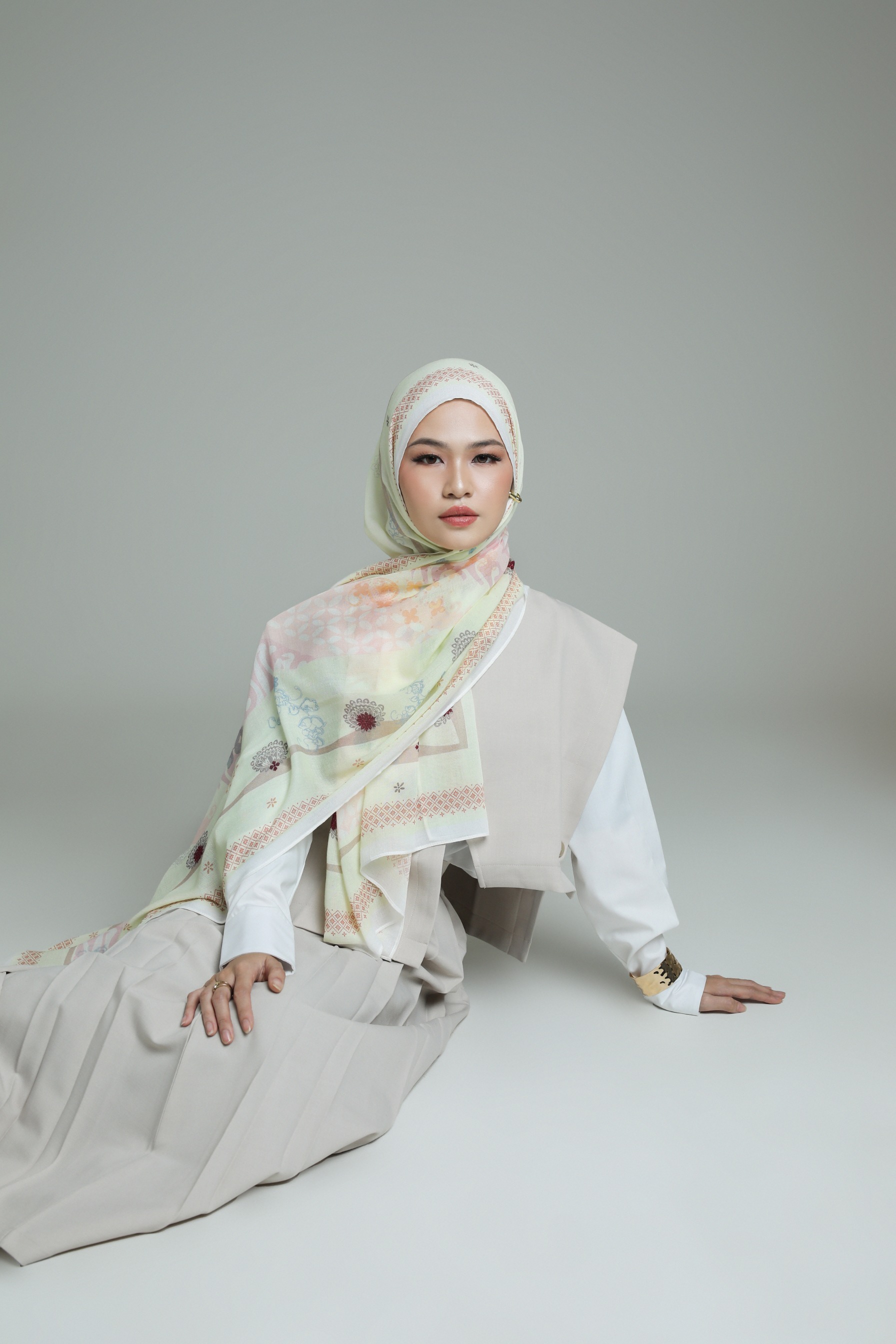 Batik Scarf Kenanga Beige | Pashmina Printed Modals