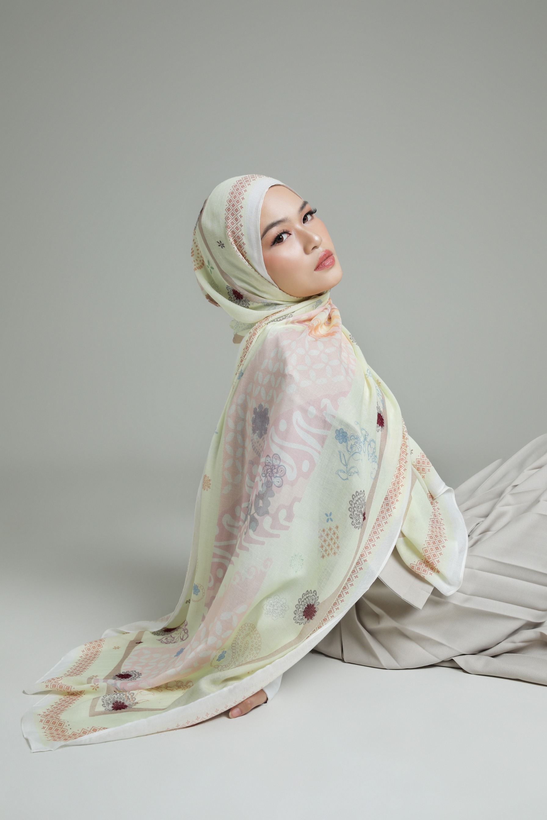 Batik Scarf Kenanga Beige | Pashmina Printed Modals