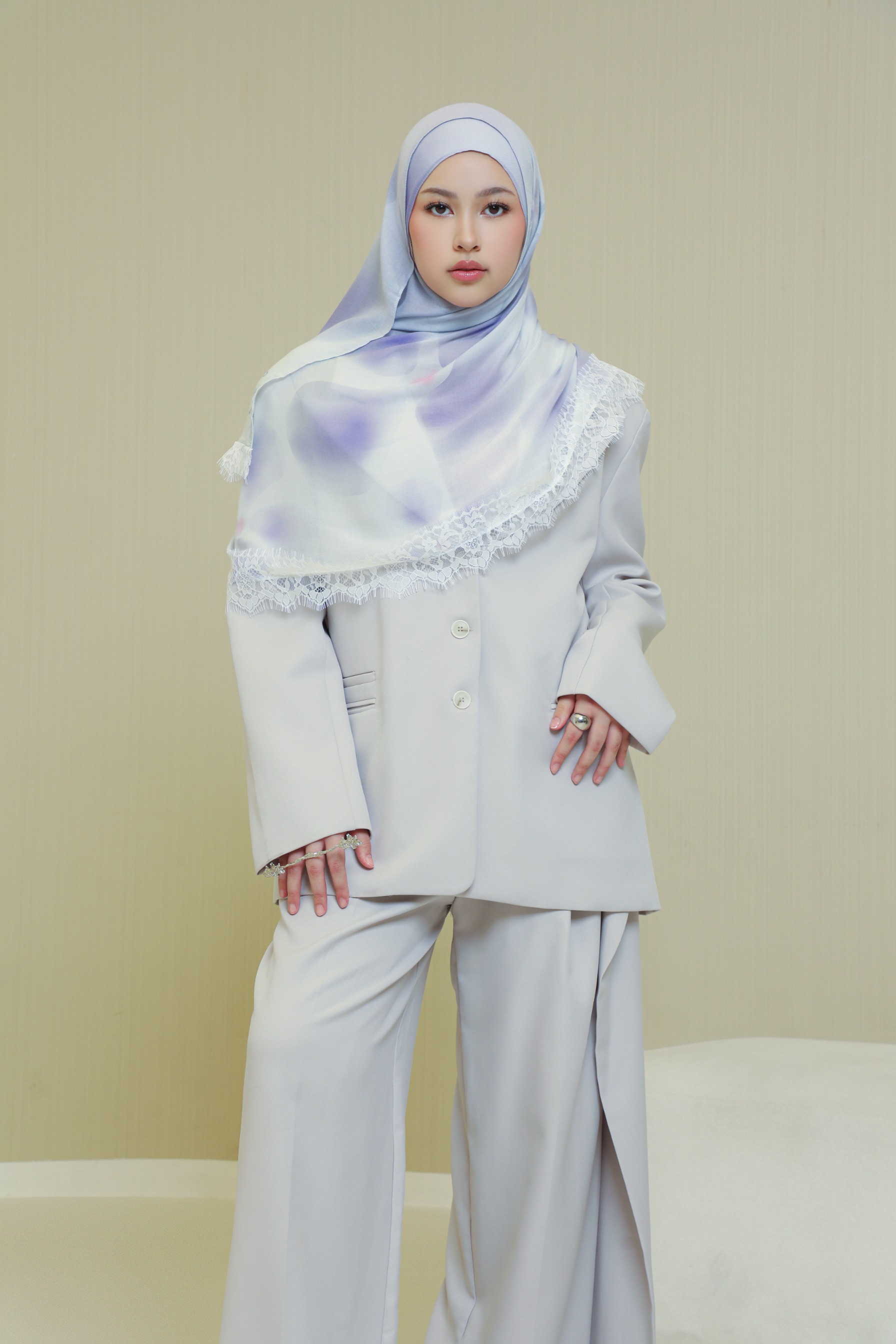 Floral Lace Scarf Lilac Blossom | Pashmina Printed Modals