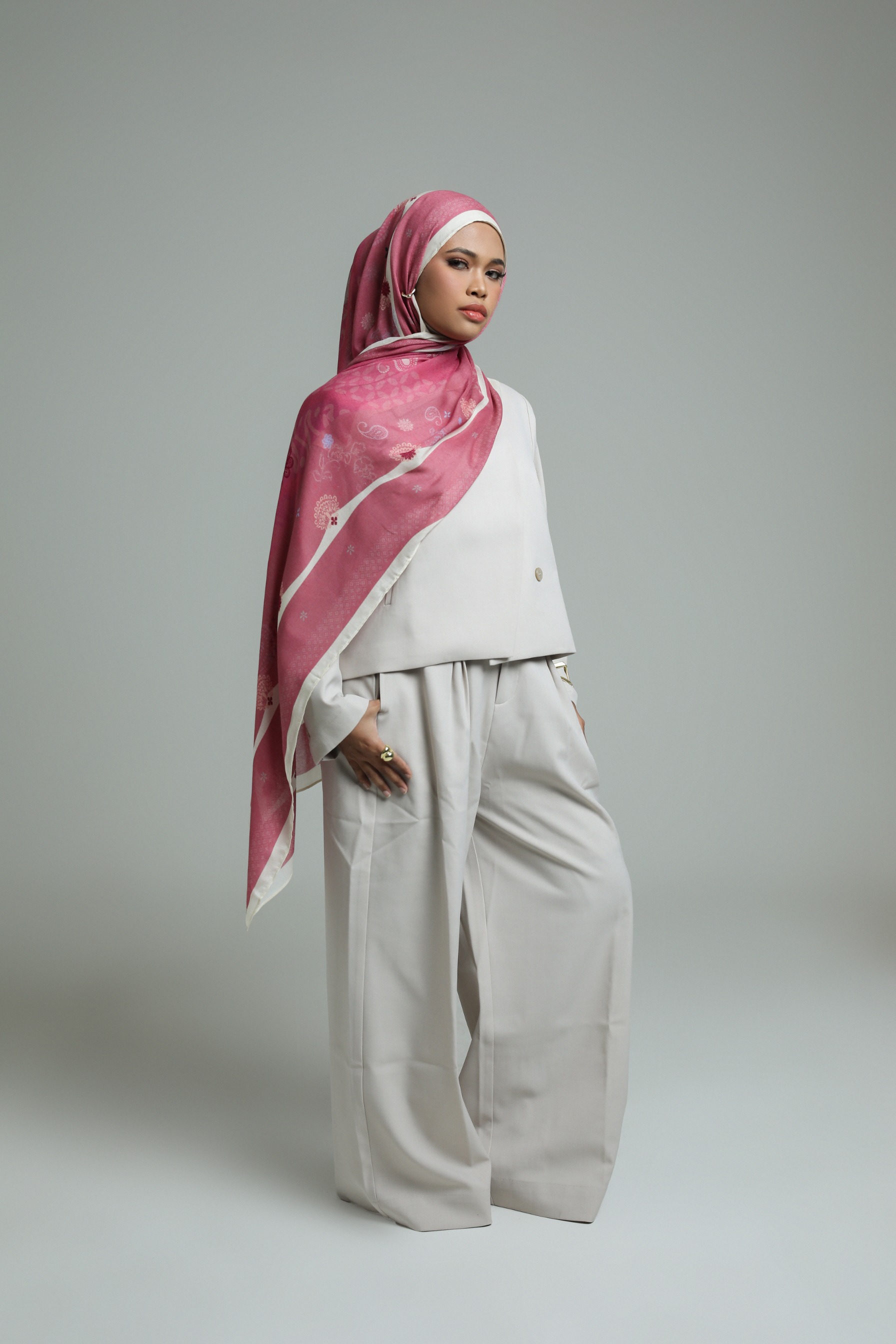 Batik Scarf Seroja Rose | Pashmina Printed Modals