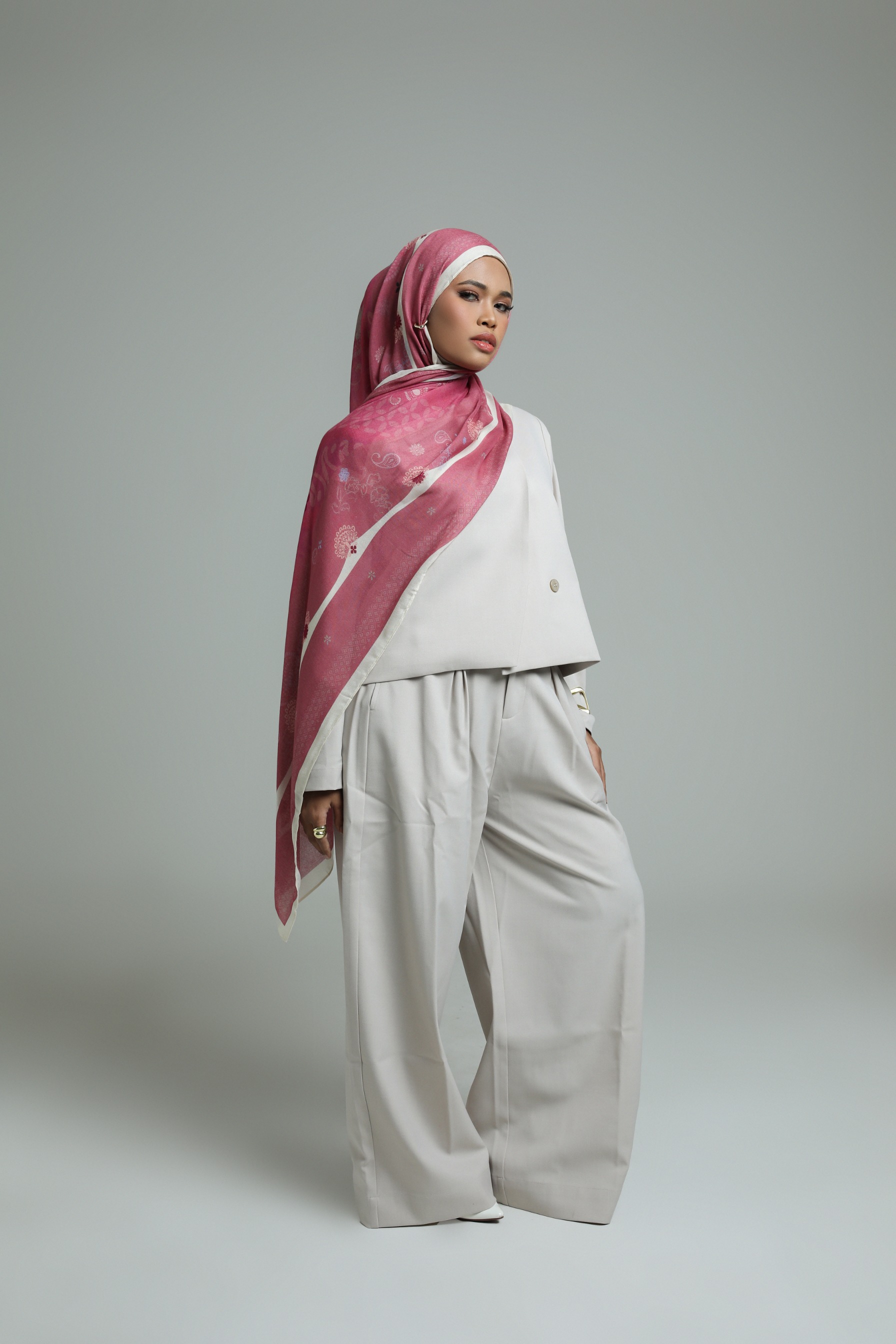 Batik Scarf Seroja Rose | Pashmina Printed Modals