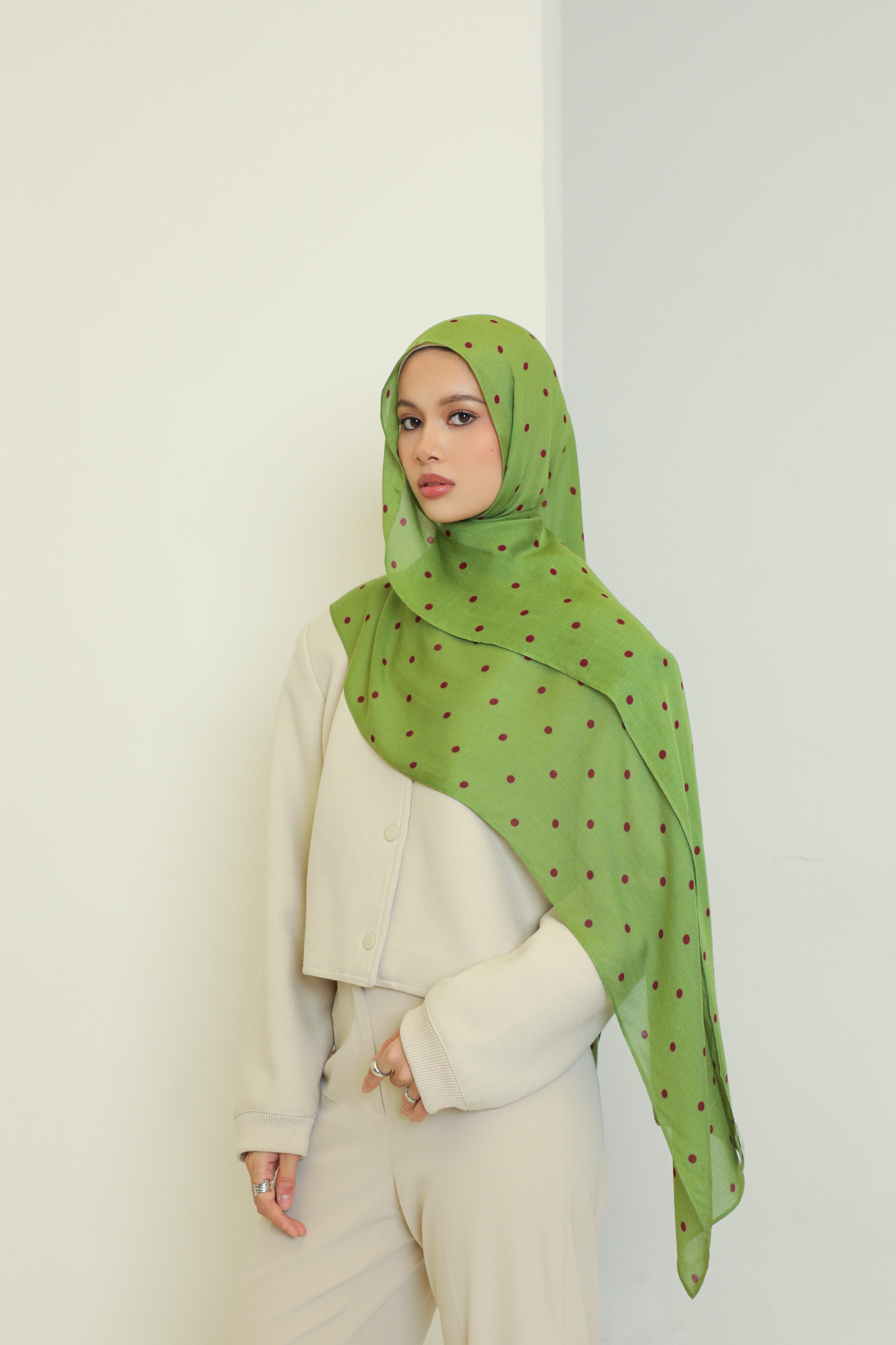 Polkadot Scarf Pistachio Berry | Pashmina Printed Modals
